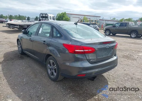 2018 Ford Focus Se из США, поврежденный, VIN 1FADP3FE5JL228583